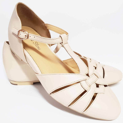 Image of Charlie Stone Montpellier Shoes - Cream