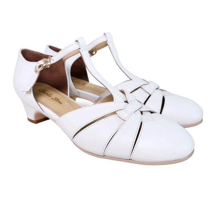 Side image of Charlie Stone Shoe Petit Montpellier in white colour