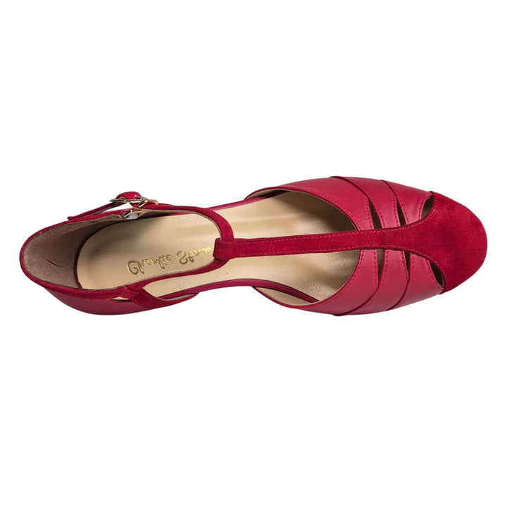 Top image of Charlie Stone Petite Toscana shoe in red colour