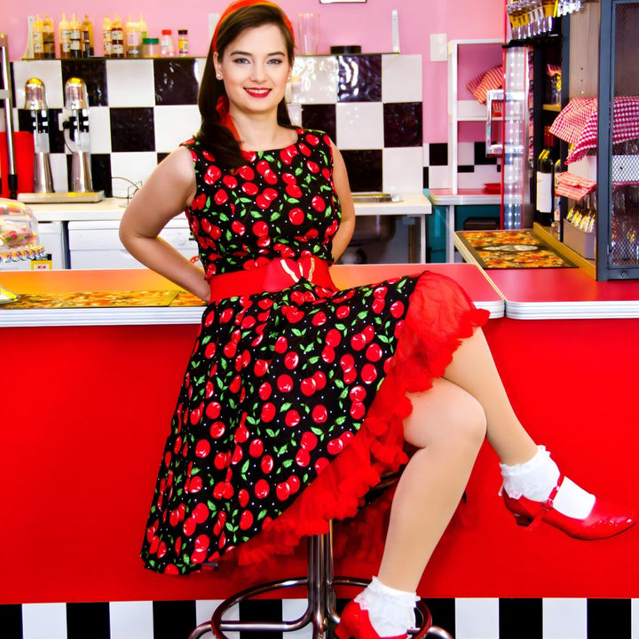 Classic blue floral sweetheart dress with full circle skirt—50% OFF! Premium cotton comfort. Order now for fast delivery!