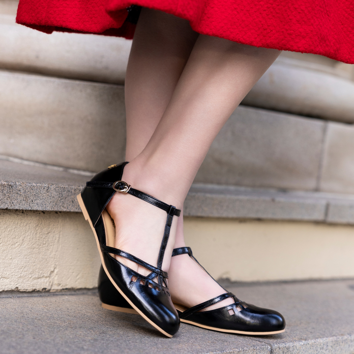 Charlie Stone Shoes Valentina black flats classic vintage style ladies shoes in leather with mary jane ankle strap and T bar old money aesthetic