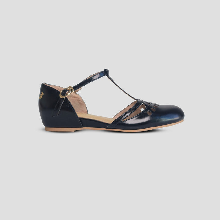 Charlie Stone Shoes Valentina black flats classic vintage style ladies shoes in leather with mary jane ankle strap and T bar old money aesthetic
